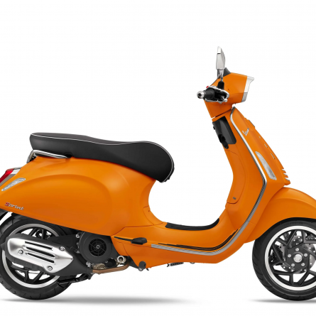 Vespa Primavera 2026 White Innocente